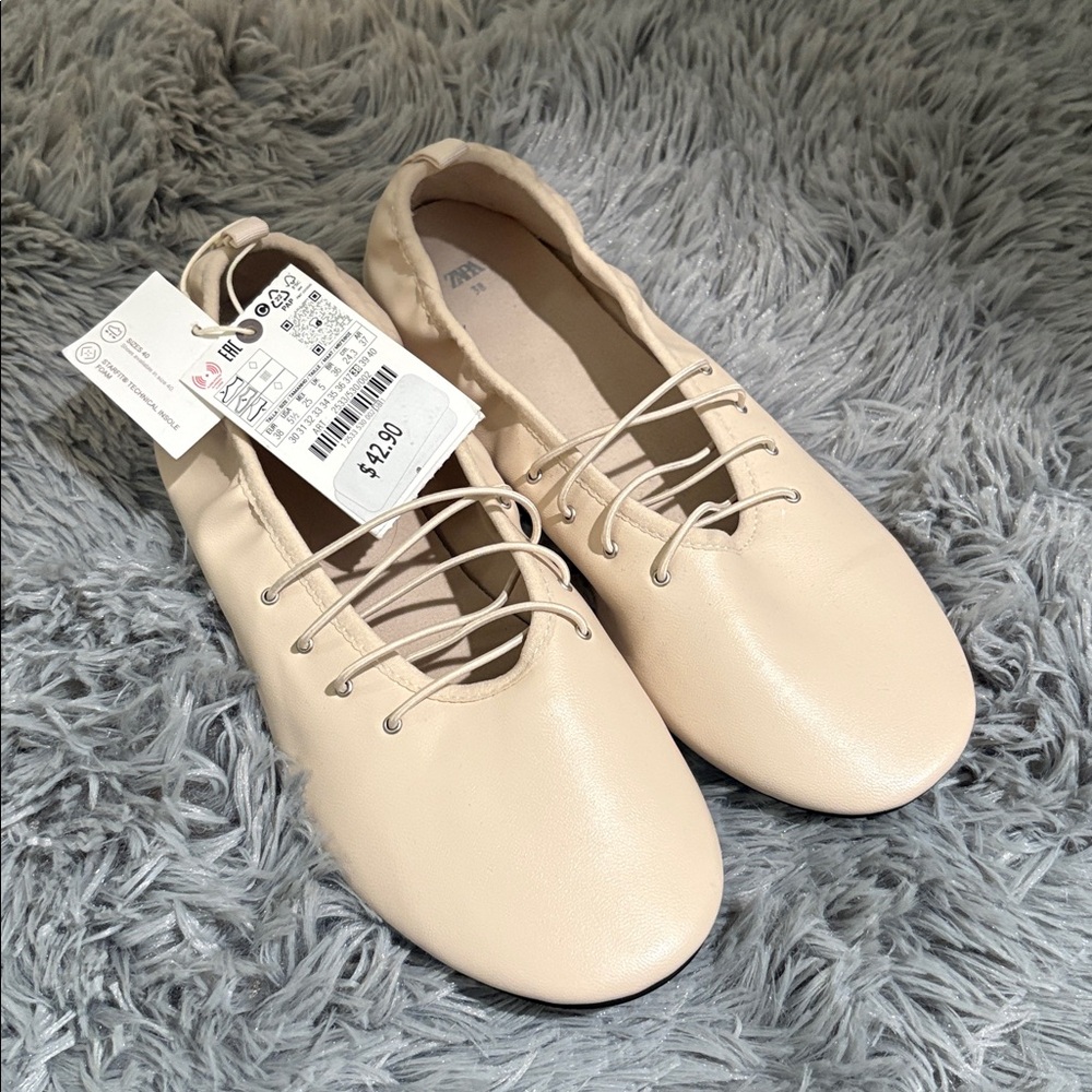 ZARA Lace up ballet flats